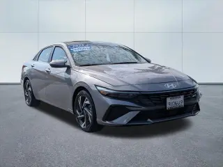 Hyundai ELANTRA Híbrido 2025 Limited Sedán 4 puertas