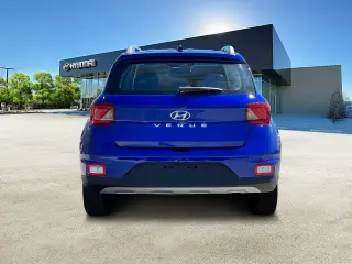 Hyundai VENUE 2025 SEL 4puertas Crossover