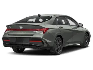 Hyundai ELANTRA Híbrida 2026 Azul Sedan de 4 puertas