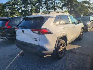 Toyota RAV4 Híbrido 2024 AWD Woodland Edition 4dr SUV