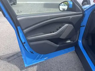 2022 Ford Mustang Mach-E