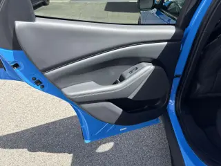 2022 Ford Mustang Mach-E