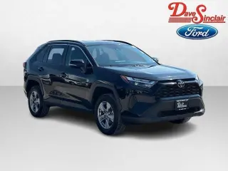 Toyota RAV4 2025 AWD XLE 4dr SUV