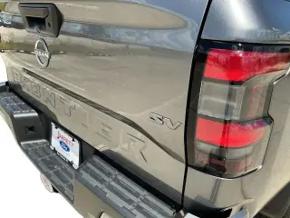 Nissan Frontier 2024 4x2 SV 4dr Crew Cab 5 ft. SB