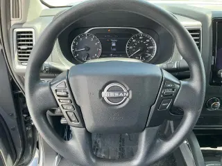 Nissan Frontier 2024 4x2 SV 4dr Crew Cab 5 ft. SB