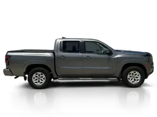 Nissan Frontier 2024 4x2 SV 4dr Crew Cab 5 ft. SB