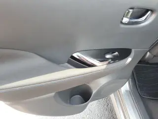 Nissan LEAF 2022 SV PLUS 4dr Hatchback