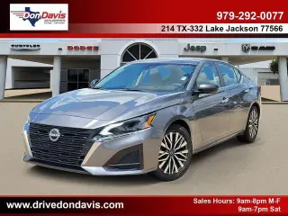 Nissan Altima 2025 2.5 SV 4dr Sedán