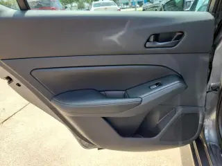 Nissan Altima 2025 2.5 SV 4dr Sedán