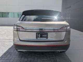 Lincoln Nautilus 2019 4 SUV