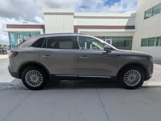 Lincoln Nautilus 2019 4 SUV