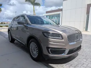 Lincoln Nautilus 2019 4 SUV