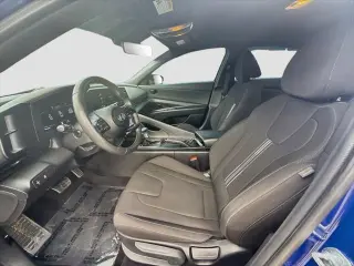 Hyundai ELANTRA 2025 SEL Sport 4dr Sedán