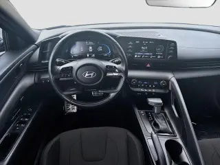 Hyundai ELANTRA 2025 SEL Sport 4dr Sedán