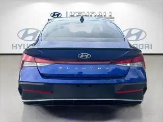 Hyundai ELANTRA 2025 SEL Sport 4dr Sedán