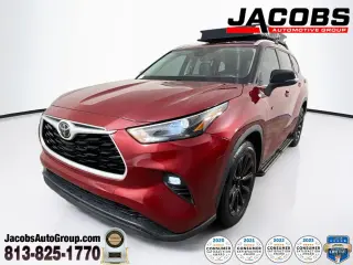 Toyota Highlander 2022 XLE 4dr SUV