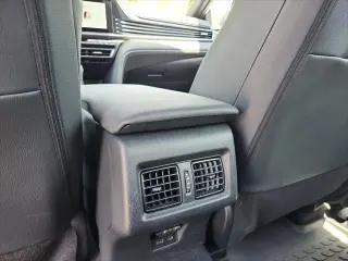 Toyota Camry 2025 SE 4dr Sedán