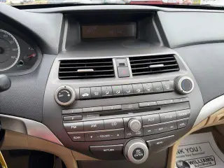 Honda Accord 2012 LX 4dr Sedan 5A