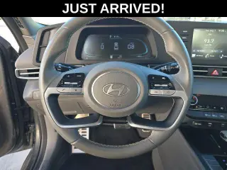 Hyundai ELANTRA 2025 SEL Sport 4dr Sedán