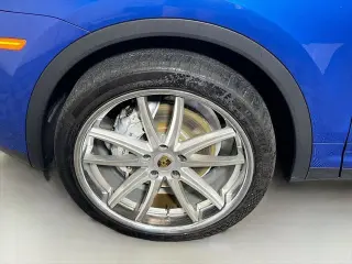 Porsche Cayenne 2017 AWD S 4dr SUV