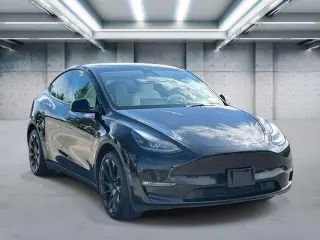 Tesla Model Y 2023 AWD Long Range 4dr Crossover
