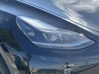 Tesla Model Y 2023 AWD Long Range 4dr Crossover