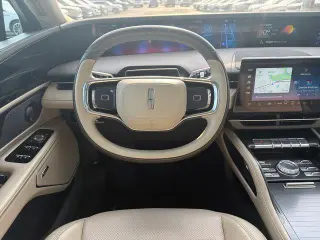 Lincoln Nautilus Híbrido 2024 AWD Premiere 4dr SUV