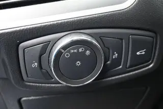 Ford Edge 2018 SEL 4dr Crossover