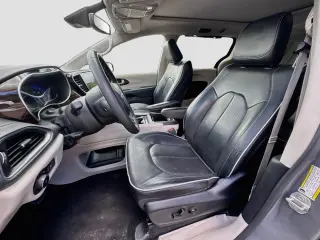 Chrysler Pacifica 2023 Limited 4dr Minivan