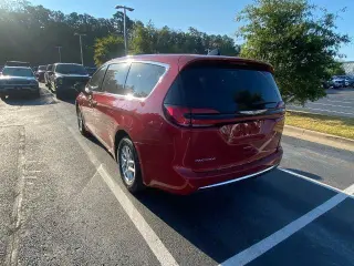 Chrysler Pacifica 2025 Select 4dr Mini-Van