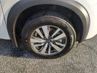 Nissan Pathfinder 2025 SUV de 4 puertas SL
