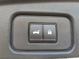 Nissan Pathfinder 2025 SUV de 4 puertas SL
