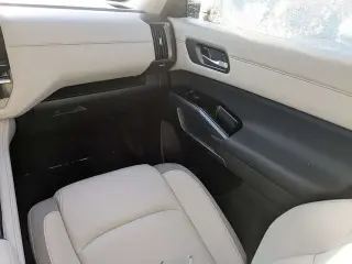 Nissan Pathfinder 2025 SUV de 4 puertas SL