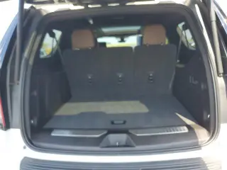 Chevrolet Suburban 2021 4x4 High Country 4dr SUV