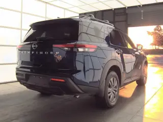 Nissan Pathfinder 2025 SV 4dr SUV