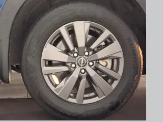 Nissan Pathfinder 2025 SV 4dr SUV
