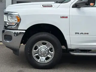 Ram 2500 2021 4x4 Big Horn 4dr Crew Cab 6.3 ft. SB Pickup