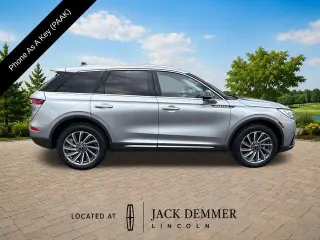 Lincoln Corsair 2024 AWD Reserve 4dr SUV