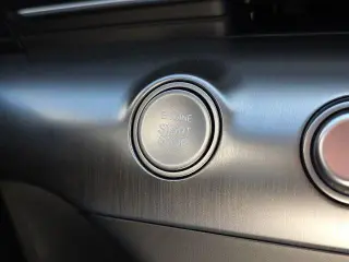 Hundai KONA 2026 AWD Limited 4dr SUV