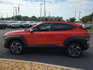 Hóyundai KONA 2026 AWD SEL Premium 4dr SUV