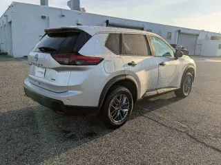 Nissan Rogue 2024 AWD S 4dr Crossover