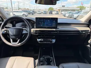 Corsair Lincoln 2023 SUV 4dr estándar