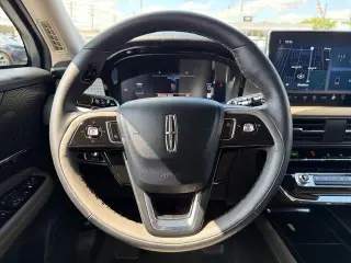 Corsair Lincoln 2023 SUV 4dr estándar