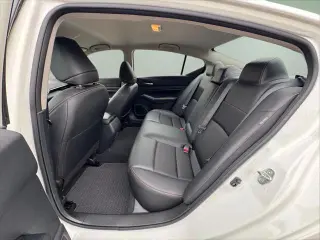 Nissan Altima 2022 2.5 SR 4dr Sedan