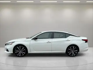 Nissan Altima 2022 2.5 SR 4dr Sedan