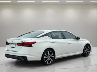 Nissan Altima 2022 2.5 SR 4dr Sedan