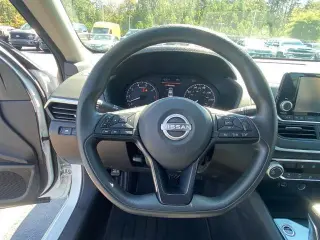 Nissan Altima 2023 2.5 S 4dr Sedan