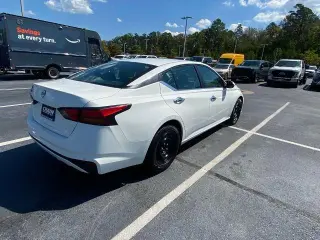 Nissan Altima 2023 2.5 S 4dr Sedan