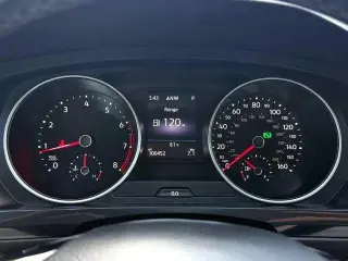 Volkswagen Tiguan 2018 AWD 2.0T SEL 4Motion 4dr SUV