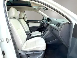 Volkswagen Tiguan 2018 AWD 2.0T SEL 4Motion 4dr SUV